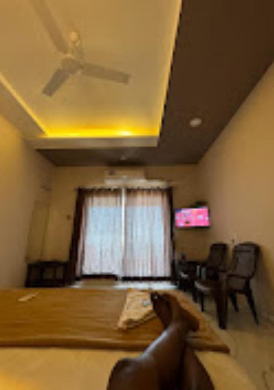 Sea King Beach Resort กันปาตีปุเล ภายนอก รูปภาพ
